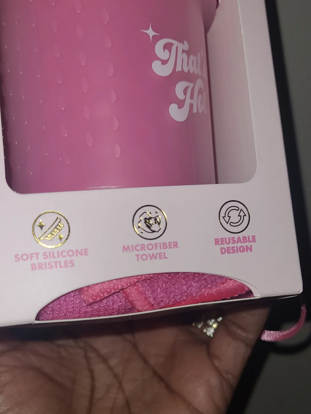 Paris Hilton Pink Paw Cleaner with Microfiber Towel